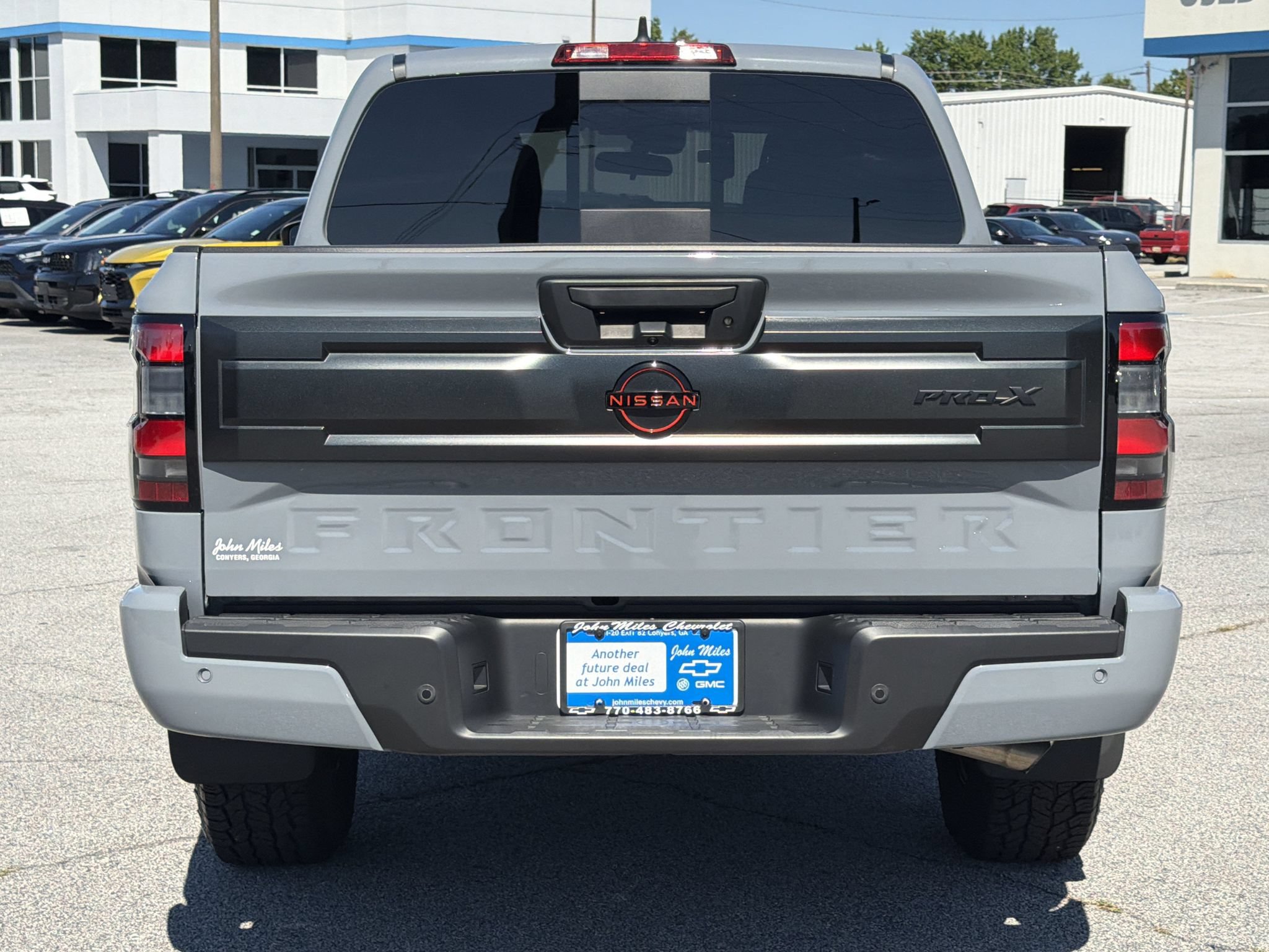 Used 2025 Nissan Frontier Pro-X RWD image 21
