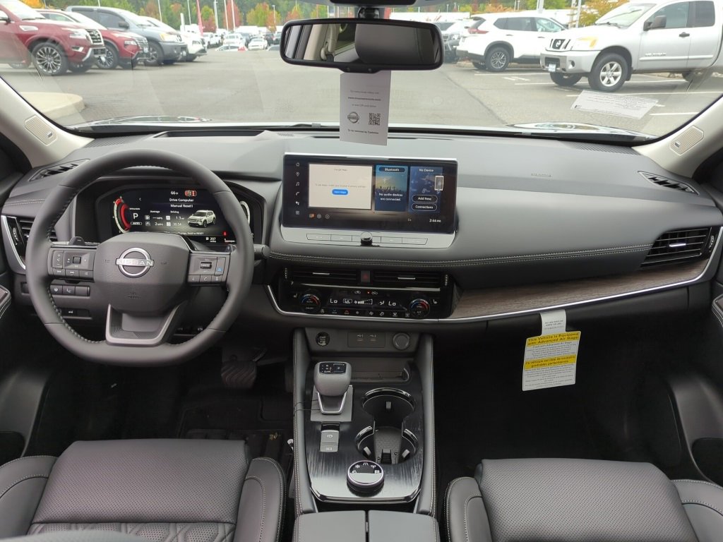 New 2026 Nissan Rogue Platinum image 13