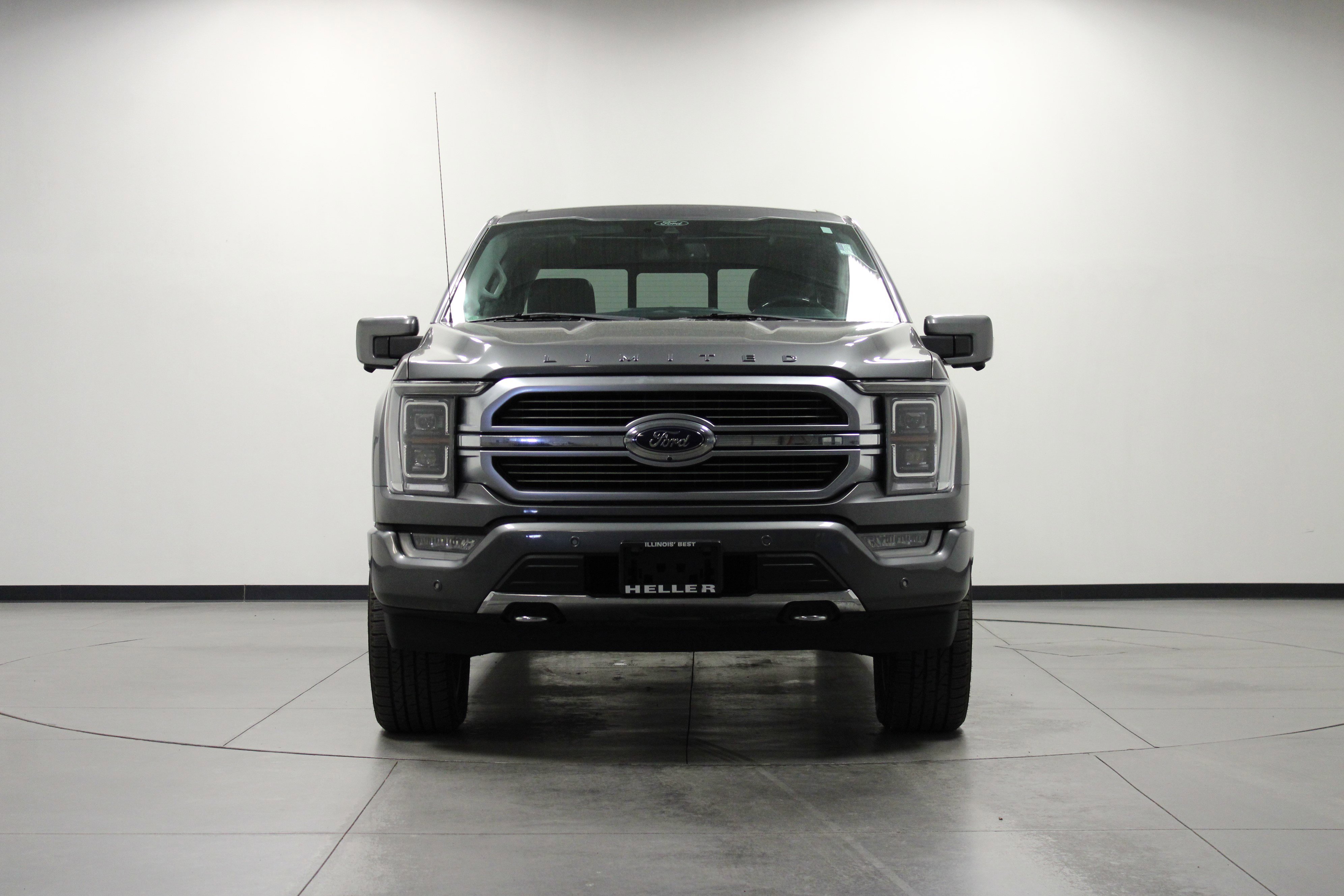 Used 2021 Ford F150 Limited image 9