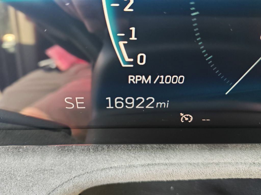 Used 2024 Cadillac XT4 Sport w/ Technology Package AWD/4WD image 19