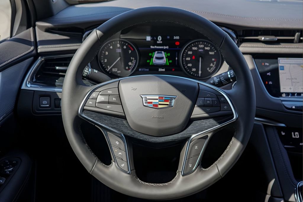 New 2026 Cadillac XT5 Premium Luxury w/ LPO, ONYX Package image 20