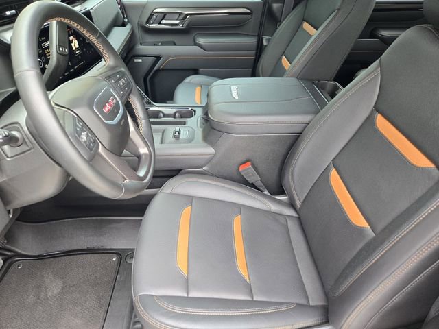 Used 2025 GMC Sierra 2500 AT4 w/ AT4 Premium Plus Package image 14