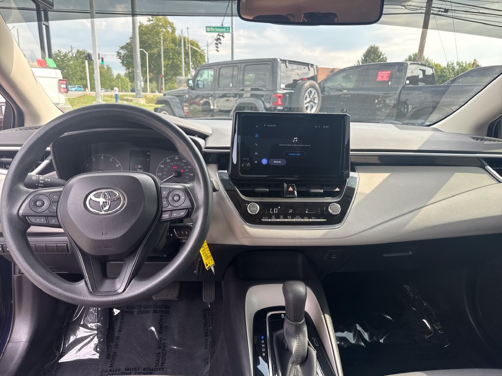 Used 2024 Toyota Corolla LE FWD image 15