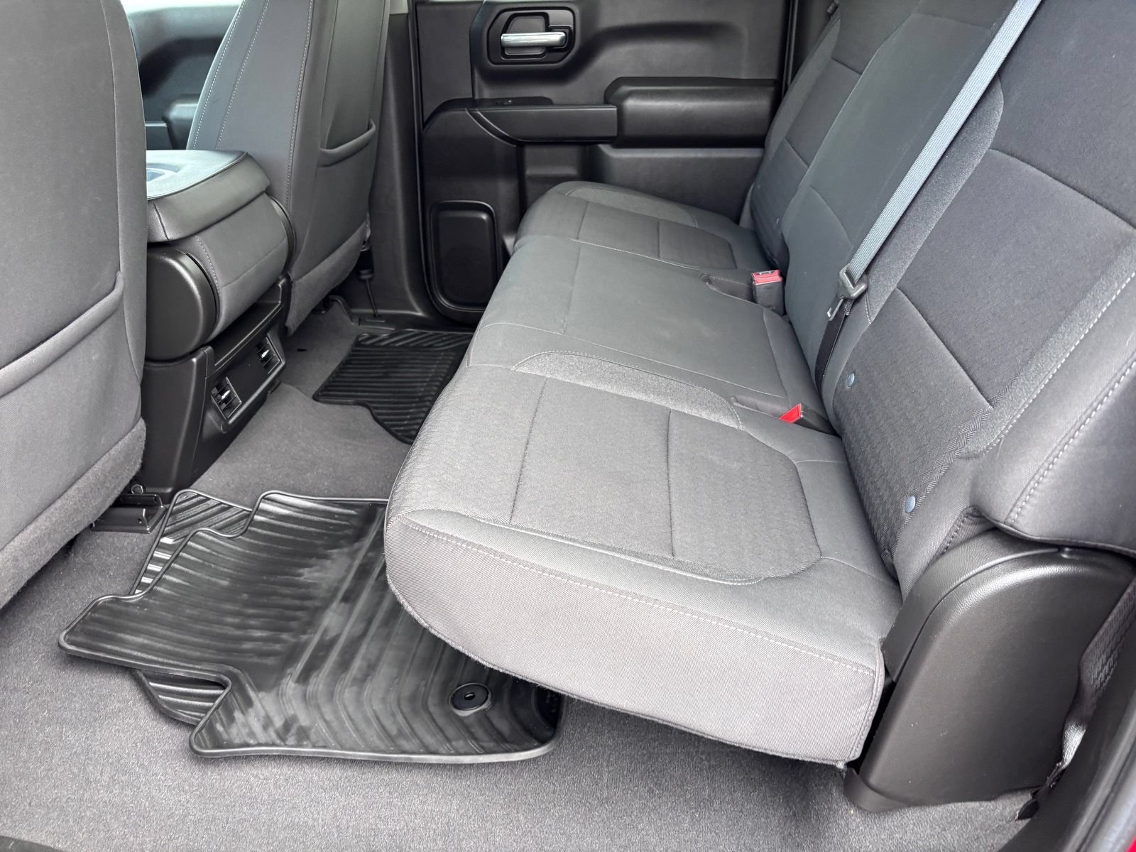 Used 2022 Chevrolet Silverado 1500 Custom w/ Safety Confidence Package RWD image 16