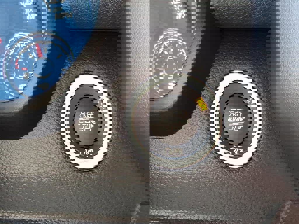 Used 2023 RAM 1500 Laramie image 11