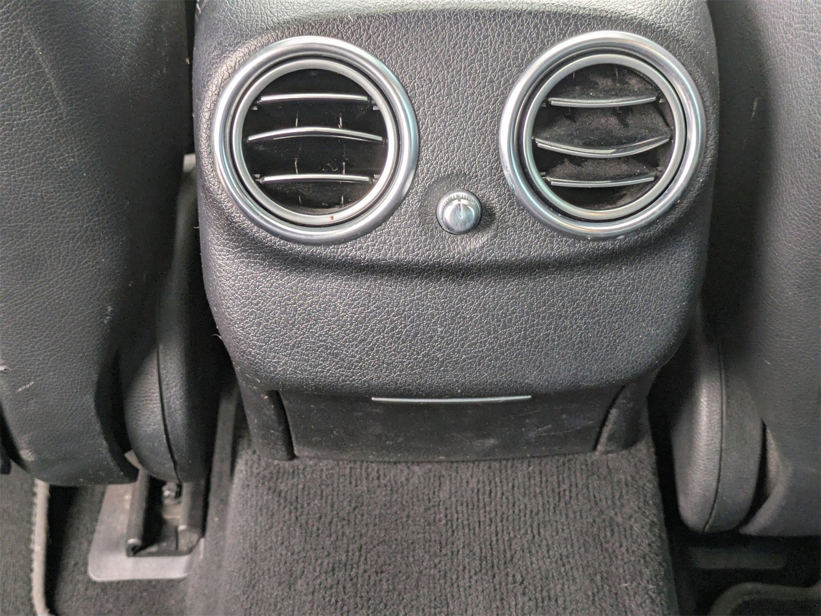 Used 2019 Mercedes-Benz E 300 4MATIC image 13