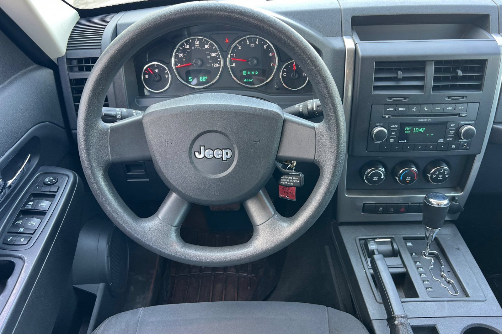 Used 2010 Jeep Liberty Sport w/ Popular Equipment Group AWD/4WD image 18