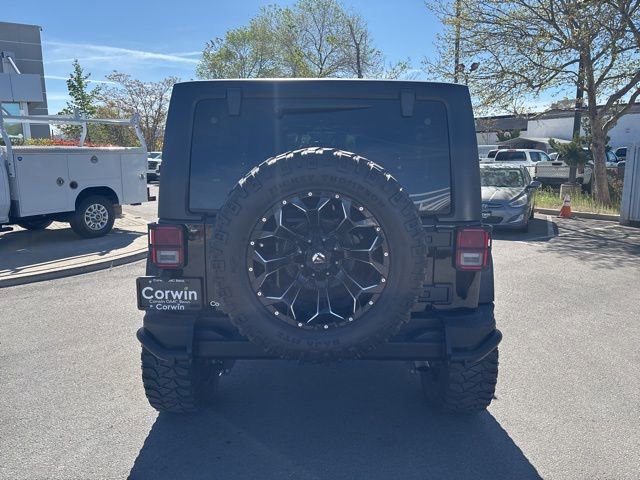 Used 2012 Jeep Wrangler Unlimited Rubicon image 8