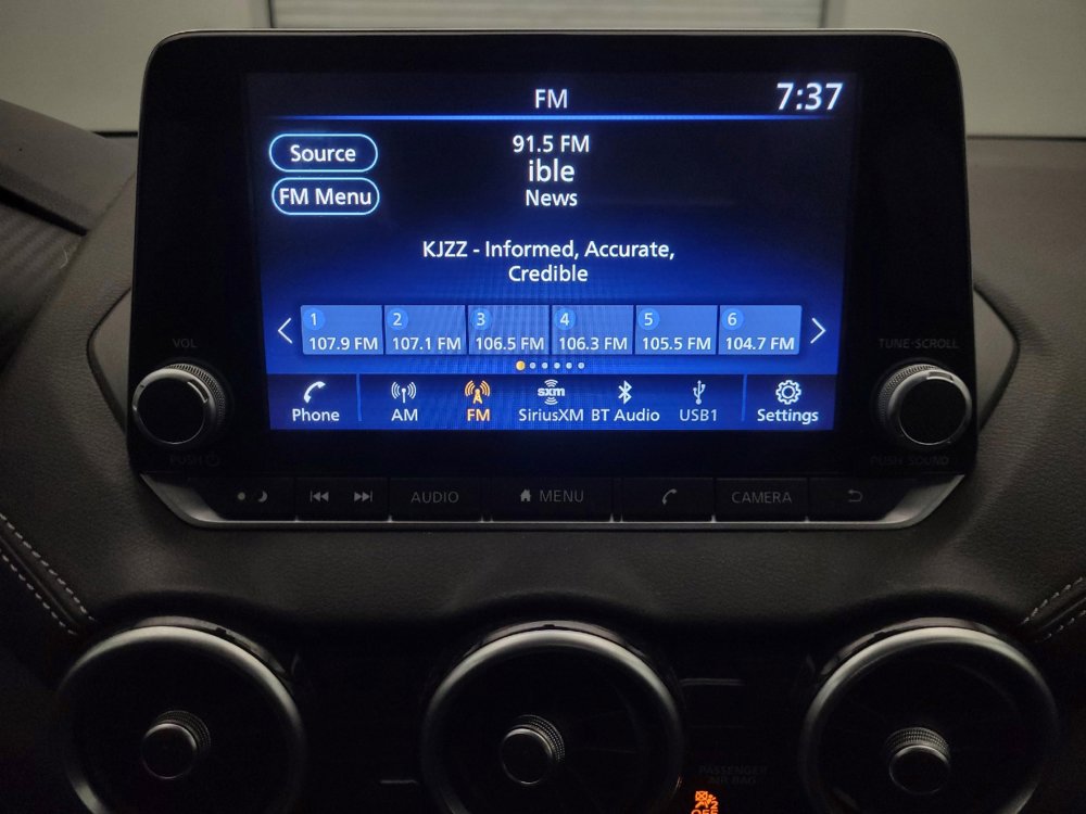 Used 2025 Nissan Sentra SV image 25