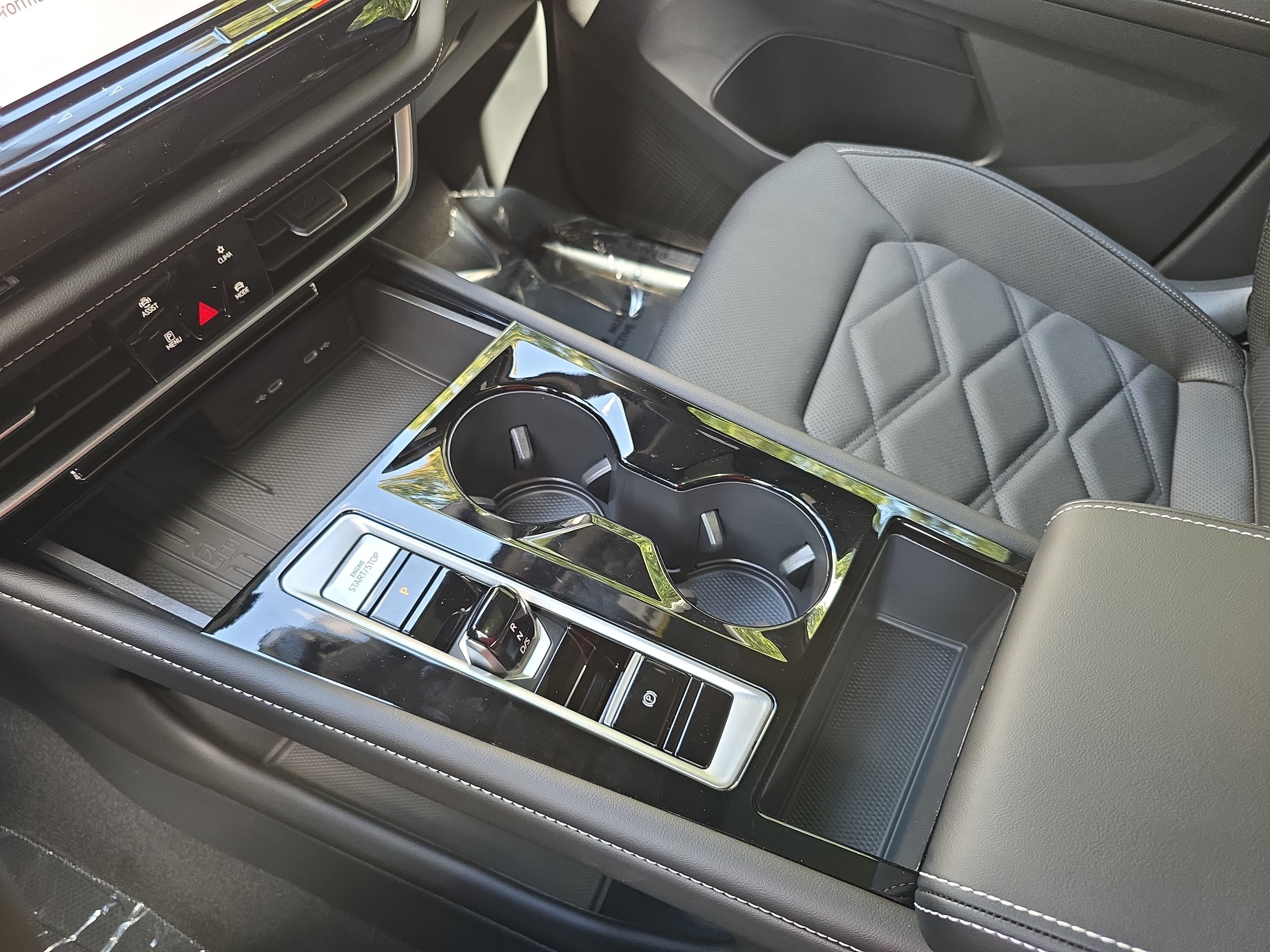 New 2026 Volkswagen Atlas Cross Sport SE AWD/4WD image 25