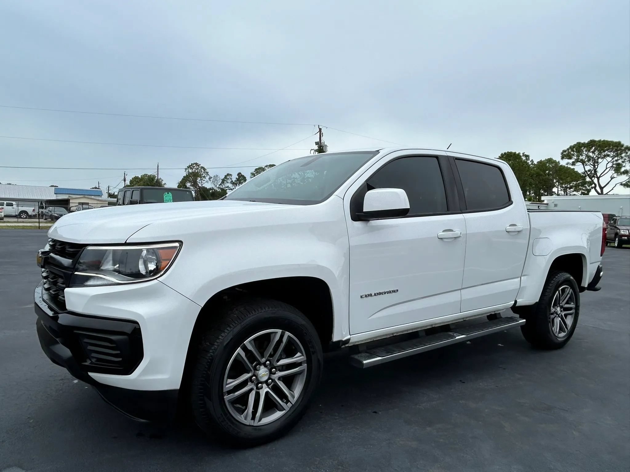 Used 2021 Chevrolet Colorado W/T w/ Custom Special Edition RWD image 7