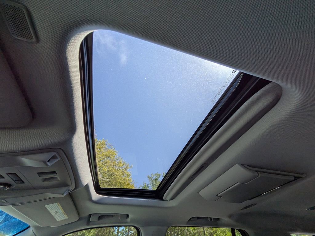 Used 2018 GMC Yukon Denali w/ Denali Ultimate Package image 22