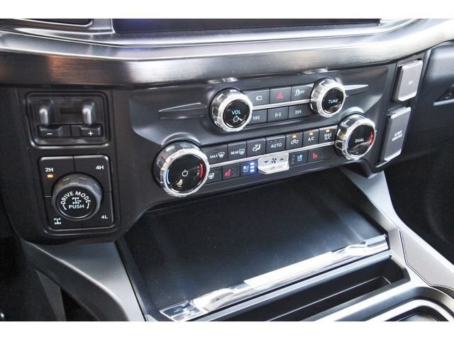 New 2026 Ford F250 Lariat w/ Tremor Off-Road Package AWD/4WD image 17