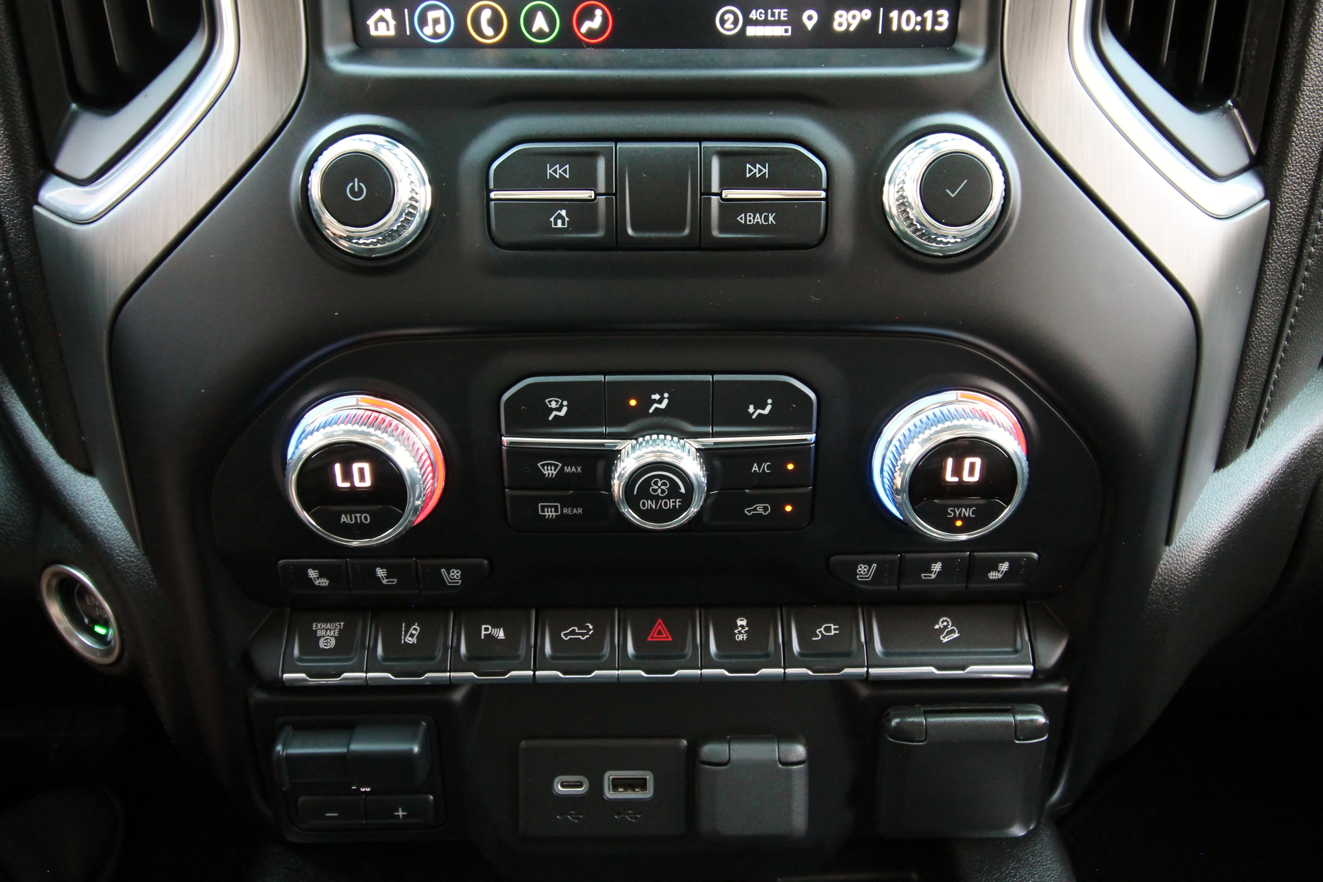 Used 2022 GMC Sierra 2500 Denali w/ Denali Ultimate Package AWD/4WD image 33