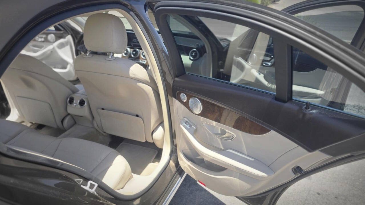 Used 2015 Mercedes-Benz C 300 4MATIC Sedan image 10