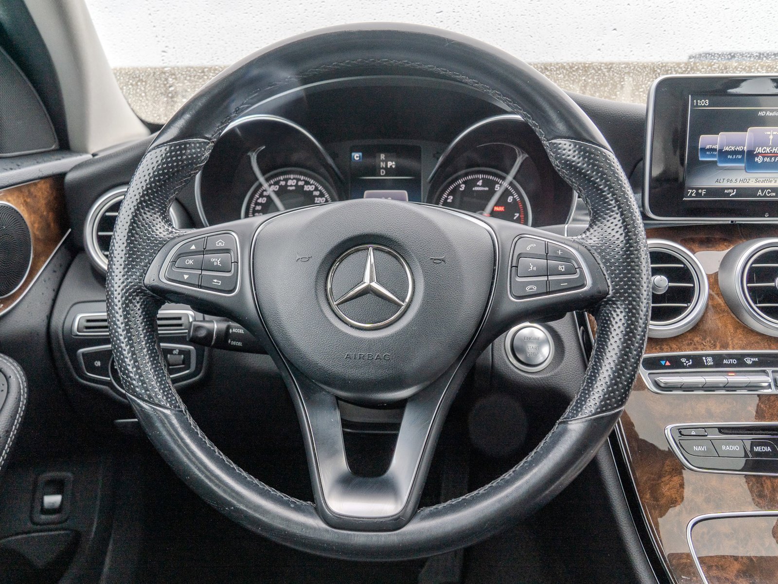 Used 2017 Mercedes-Benz C 300 4MATIC Sedan image 28