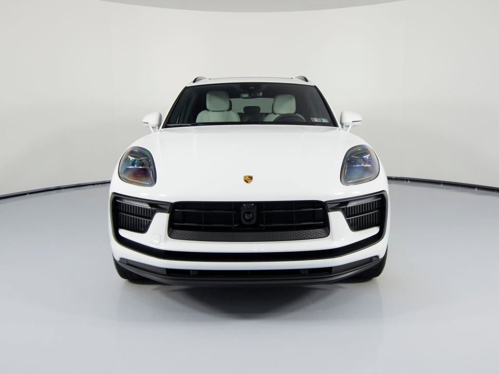 New 2026 Porsche Macan S image 13