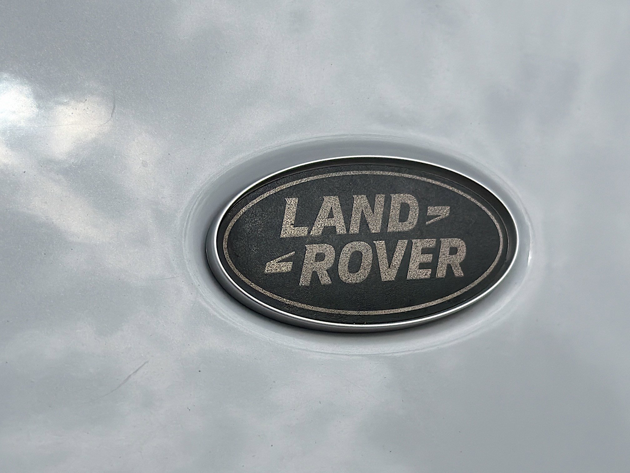 Used 2019 Land Rover Discovery SE image 11