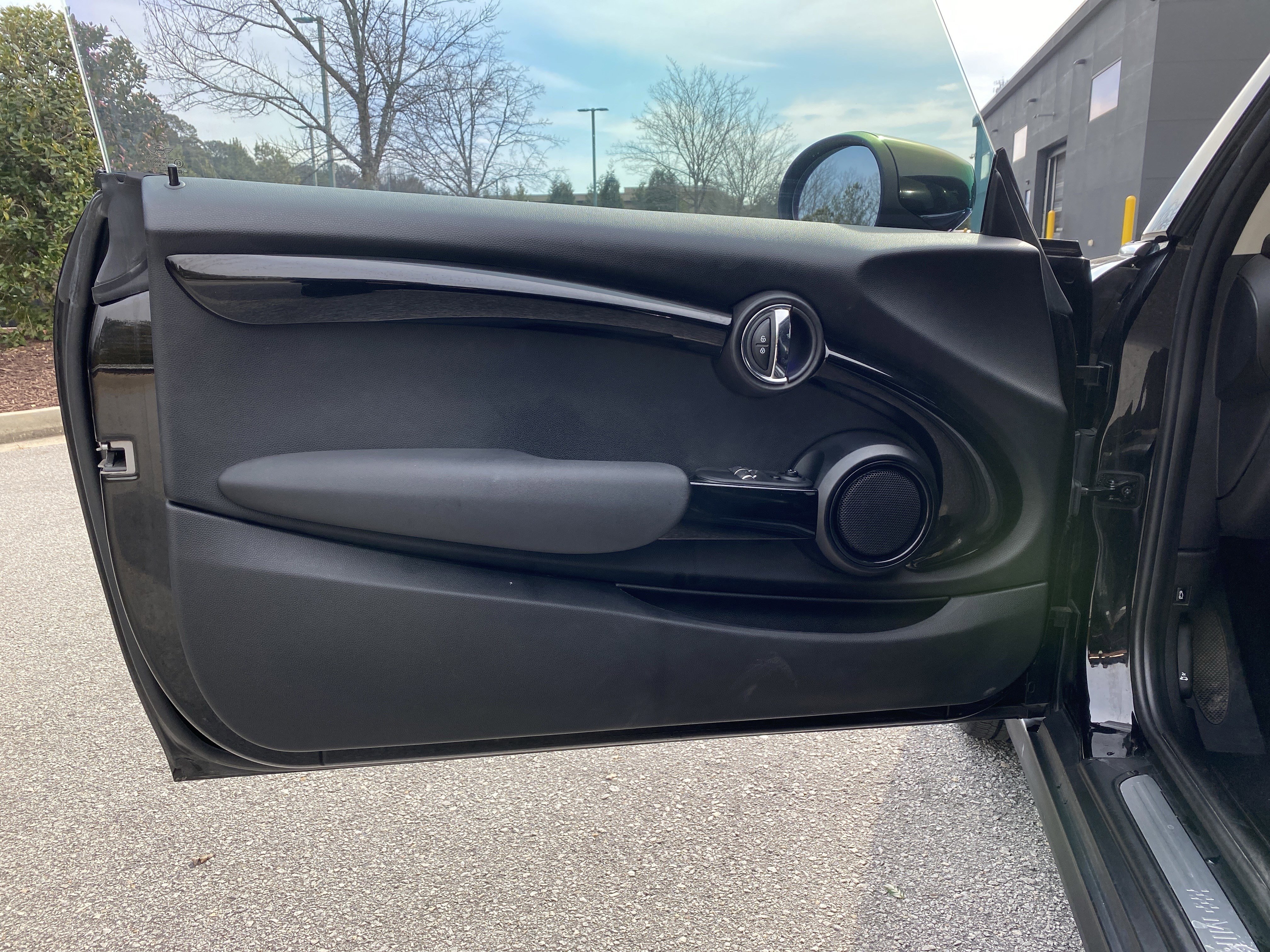 Used 2021 MINI Cooper S image 19