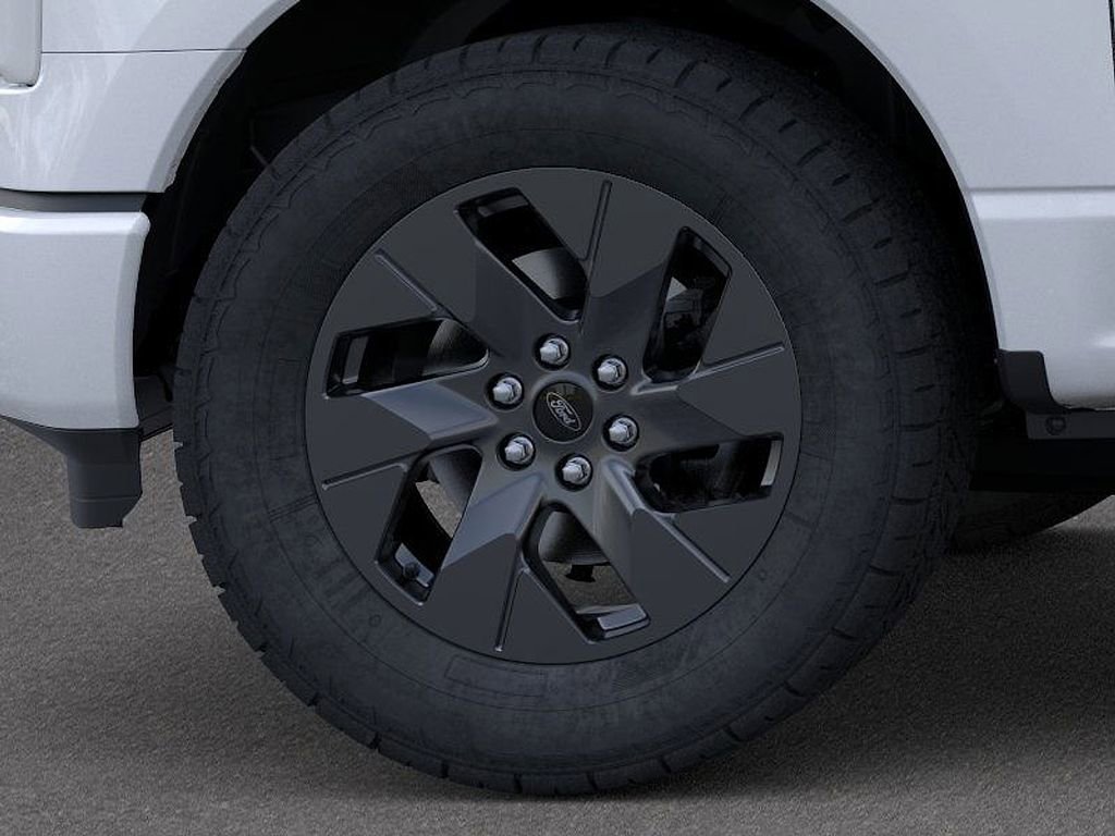 New 2025 Ford F150 Lightning Flash image 19