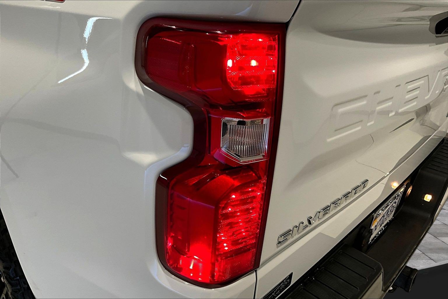 Used 2024 Chevrolet Silverado 1500 Custom Trail Boss AWD/4WD image 25