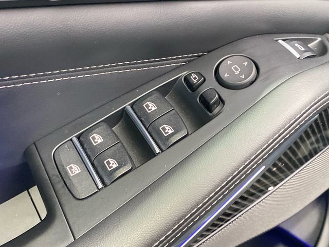 Used 2023 BMW X5 M50i w/ Parking Assistance Package image 12