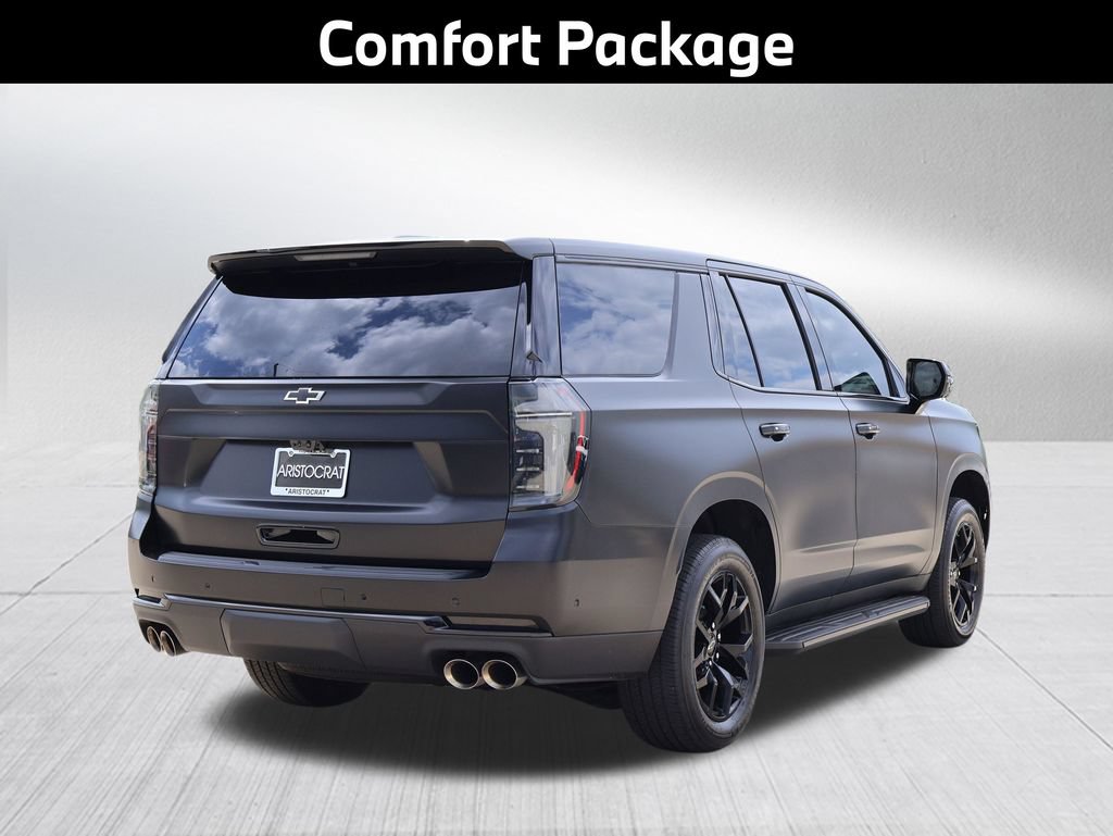 Used 2026 Chevrolet Tahoe RST w/ RST Performance Edition AWD/4WD image 8