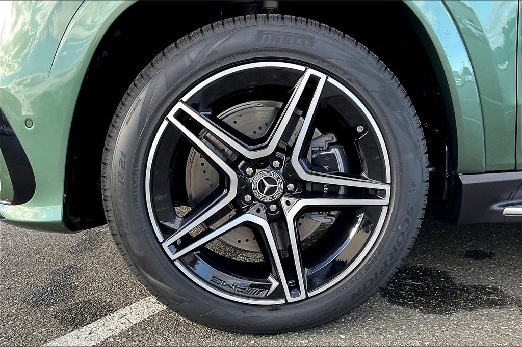 New 2026 Mercedes-Benz GLS 450 4MATIC image 11