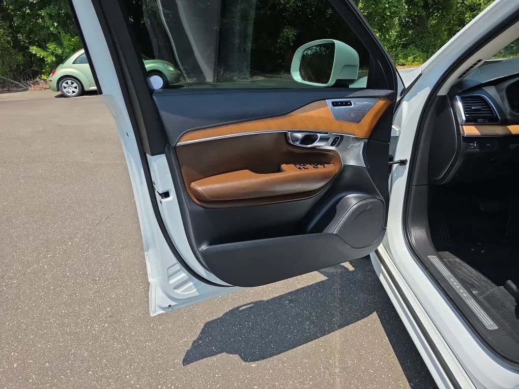Used 2019 Volvo XC90 T6 Inscription w/ Advanced Package AWD/4WD image 40