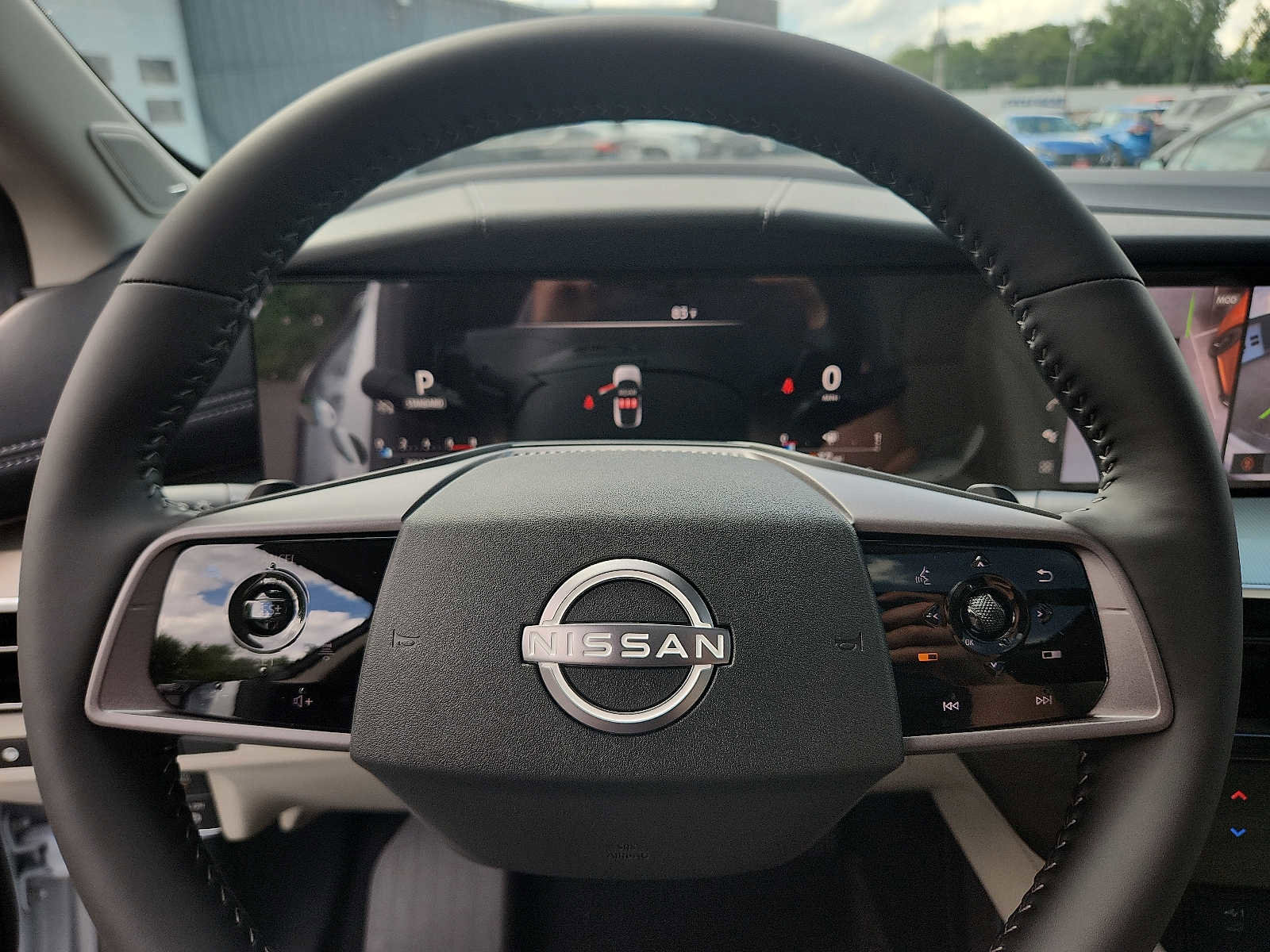 New 2025 Nissan Murano SL w/ Cargo Package AWD/4WD image 19