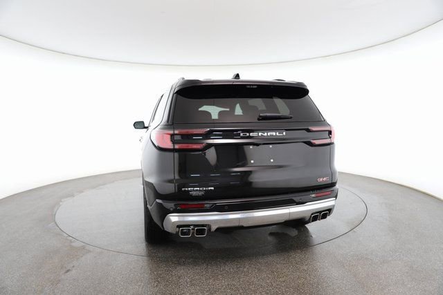 Used 2025 GMC Acadia Denali w/ Super Cruise Package image 13