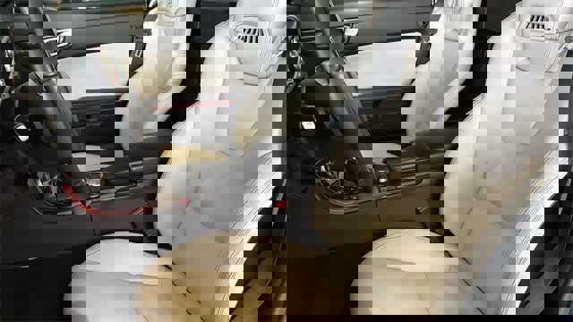 Used 2015 Mercedes-Benz SLK 250 image 25