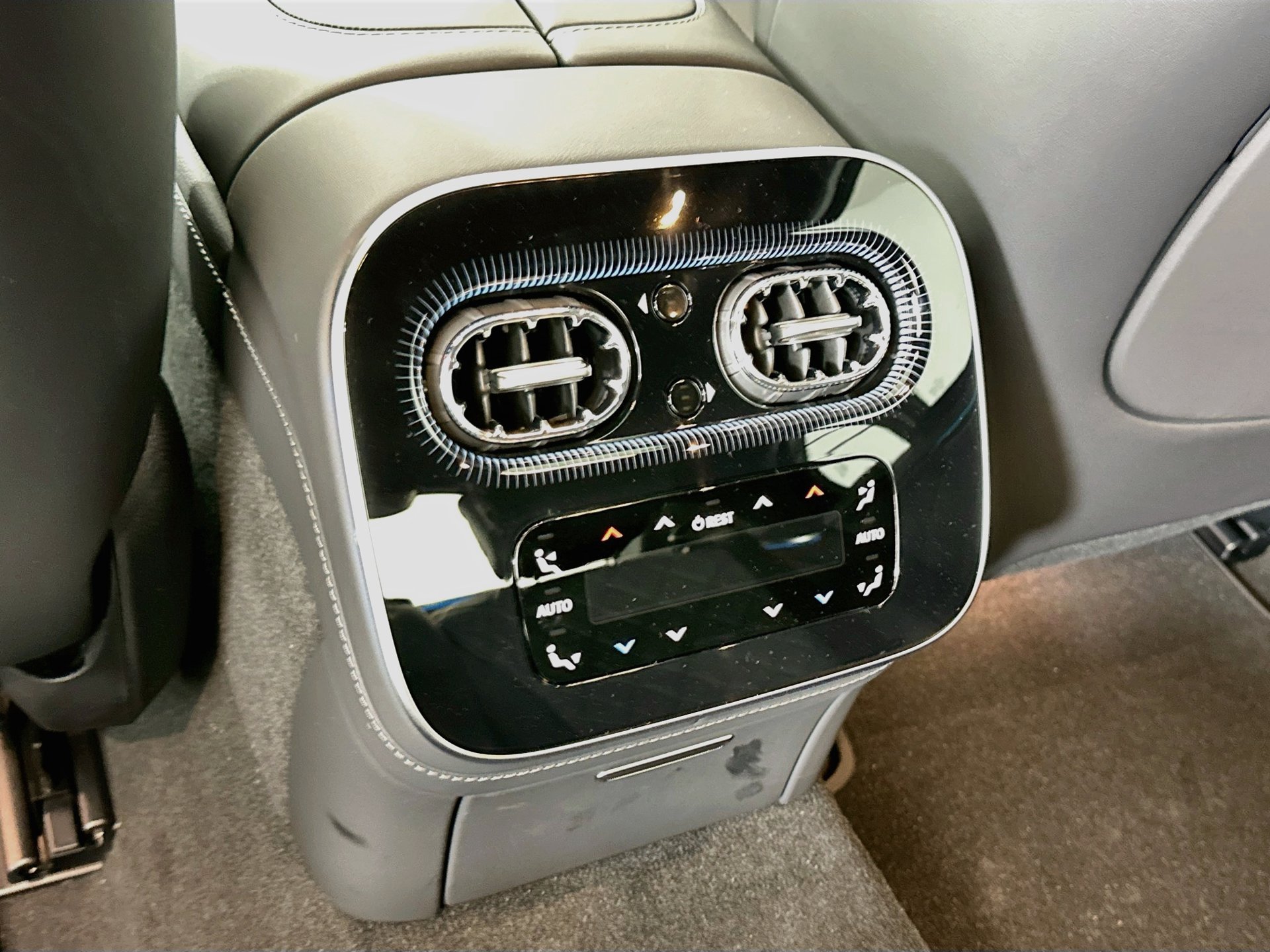 New 2027 Mercedes-Benz S 580 4MATIC Sedan image 28