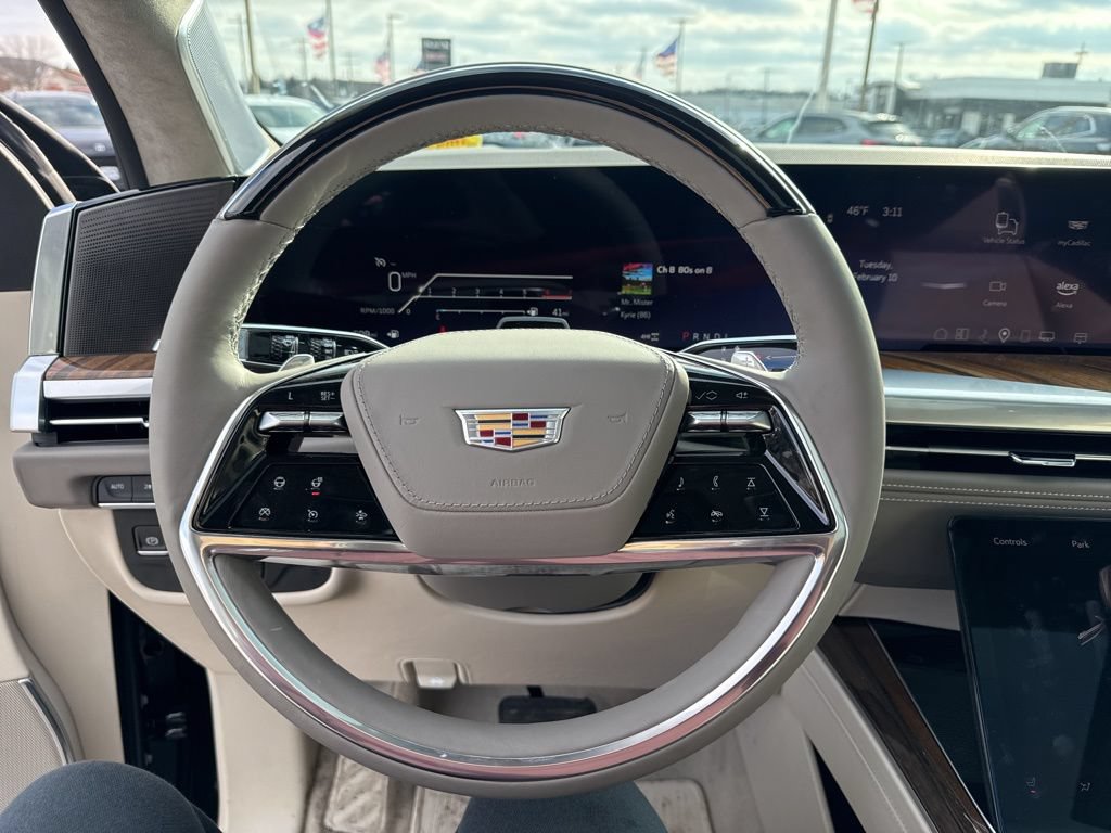 Used 2025 Cadillac Escalade Sport Platinum AWD/4WD image 24