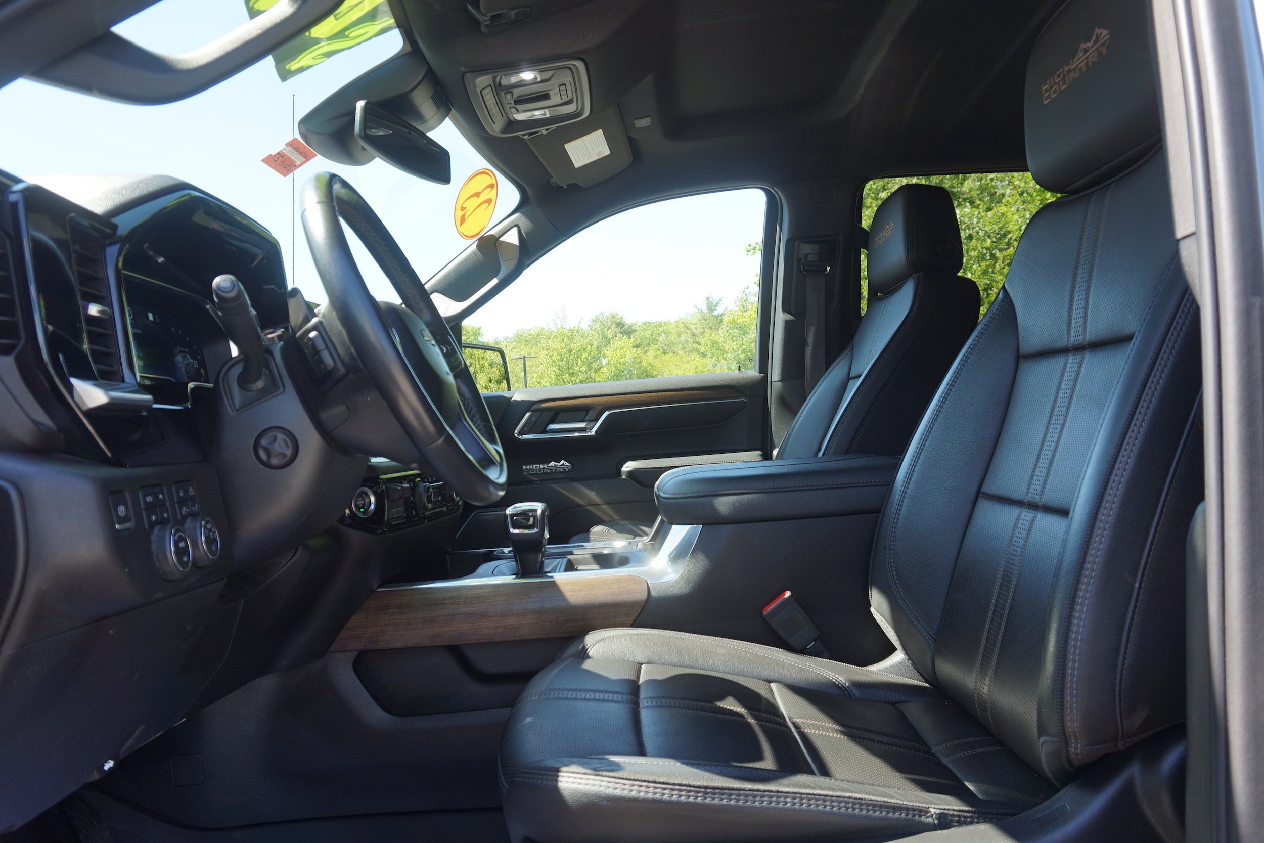 Used 2023 Chevrolet Silverado 1500 High Country AWD/4WD image 13