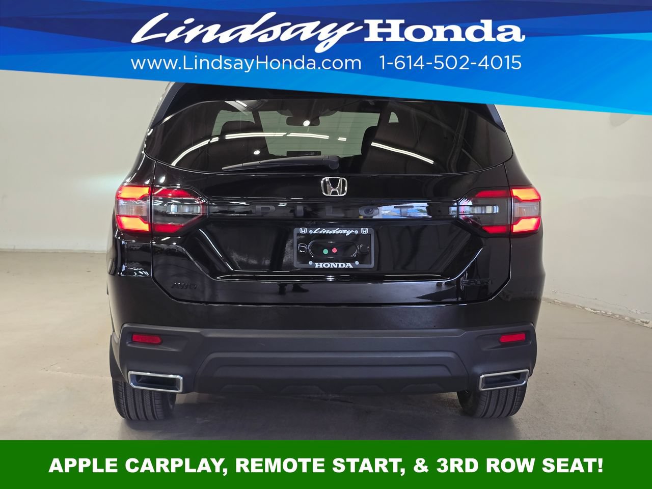 Used 2025 Honda Pilot Sport image 6