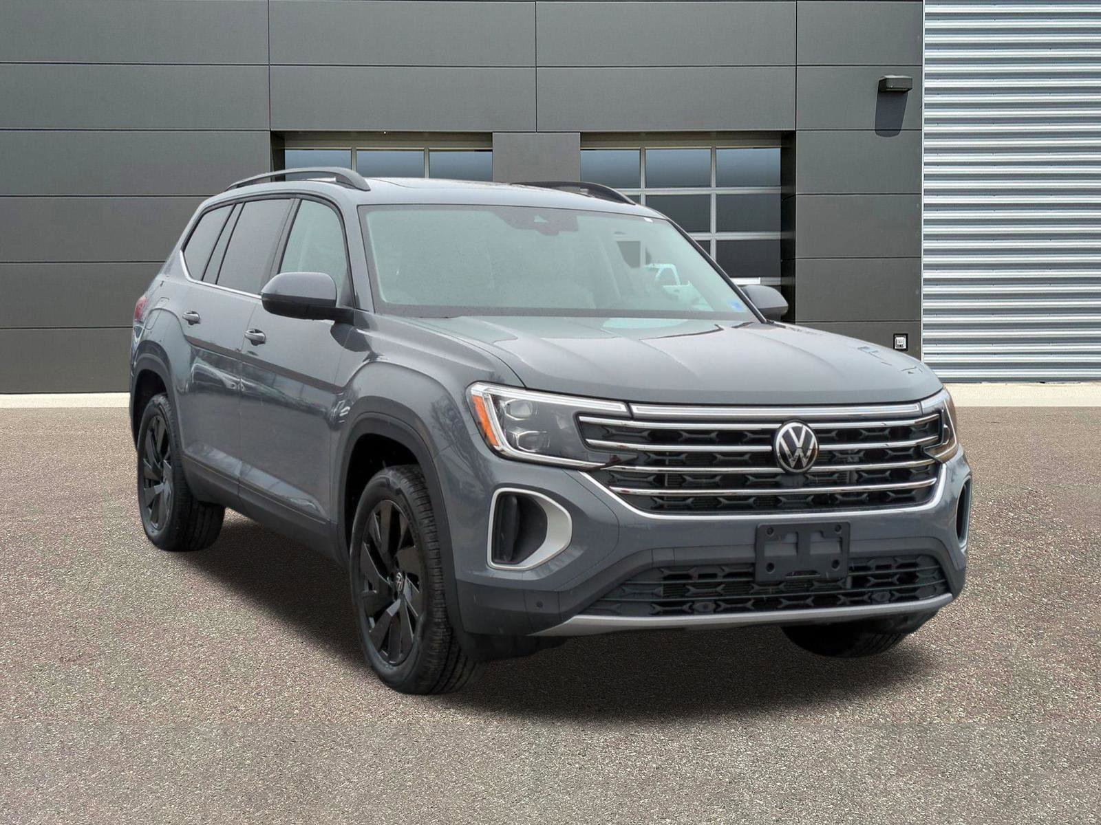 New 2026 Volkswagen Atlas SE