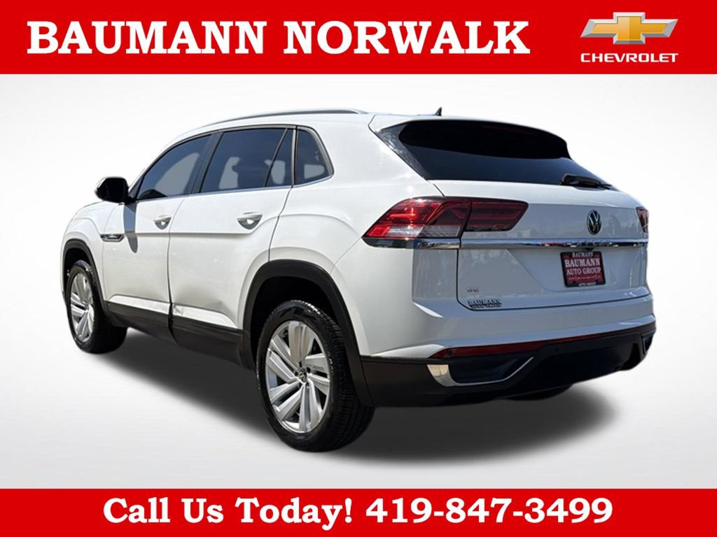 Used 2021 Volkswagen Atlas Cross Sport SE FWD image 5