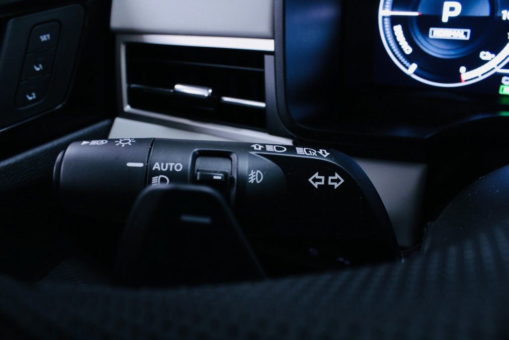 Used 2023 Mitsubishi Outlander SEL image 8