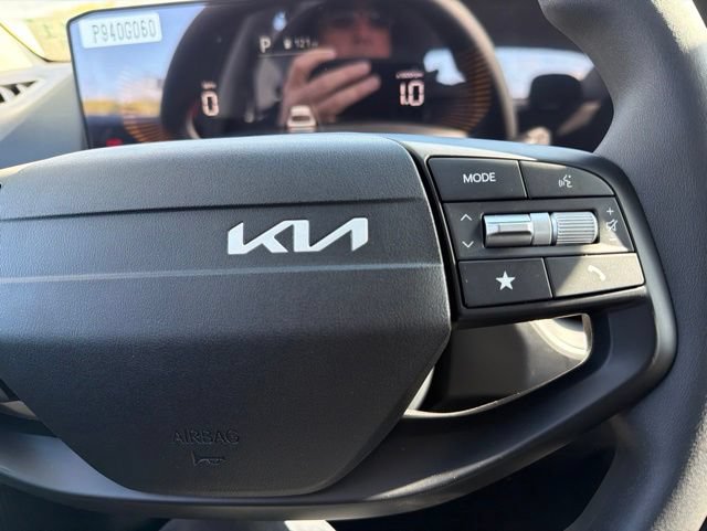 New 2026 Kia K4 FWD image 22