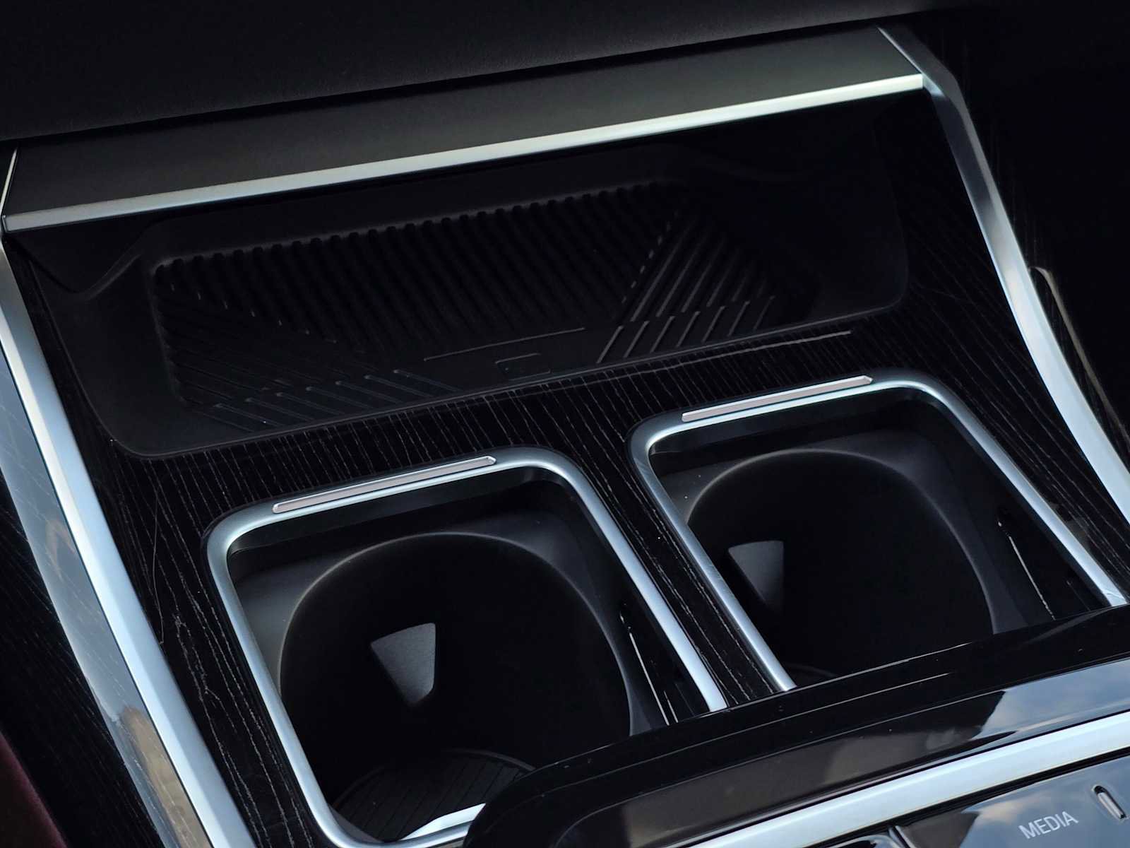 New 2025 BMW 750e xDrive 750e xDrive w/ Executive Package image 30