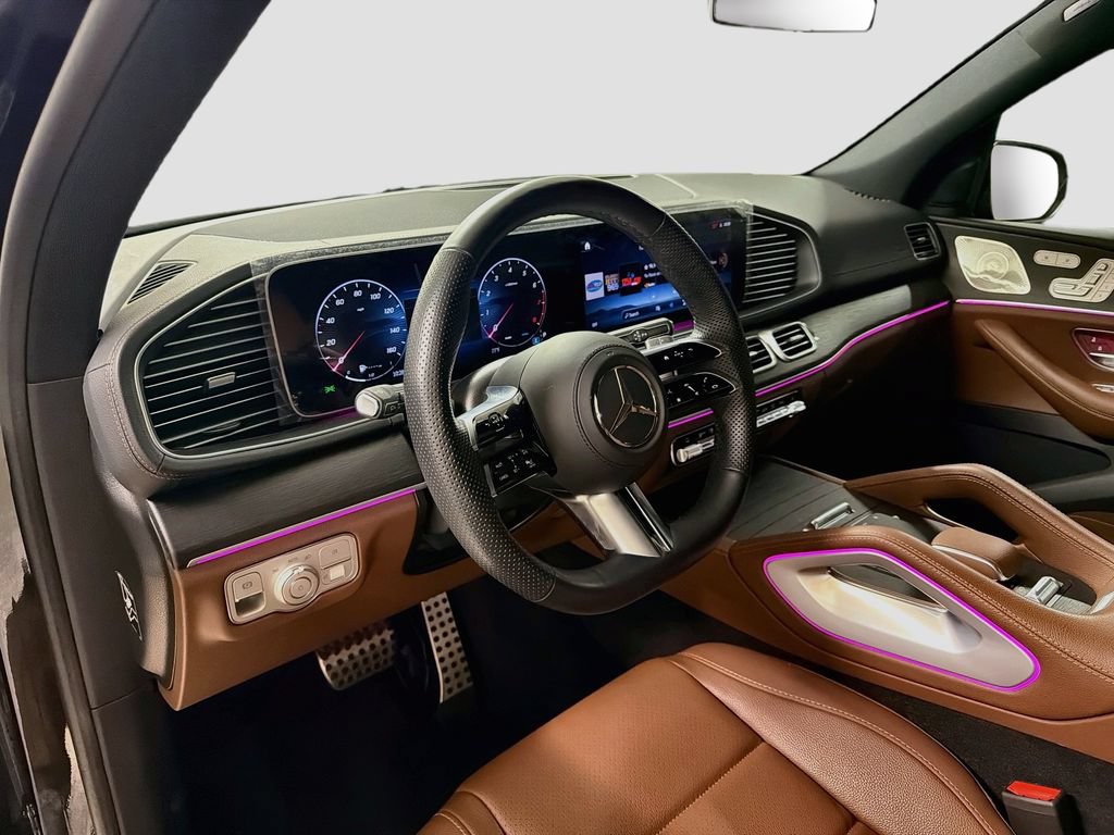 Certified 2024 Mercedes-Benz GLS 450 4MATIC image 4