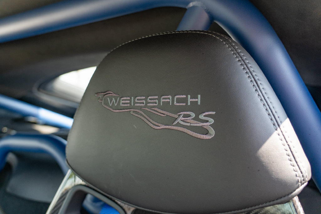Used 2023 Porsche 718 Cayman GT4 RS w/ Weissach Package RWD image 19