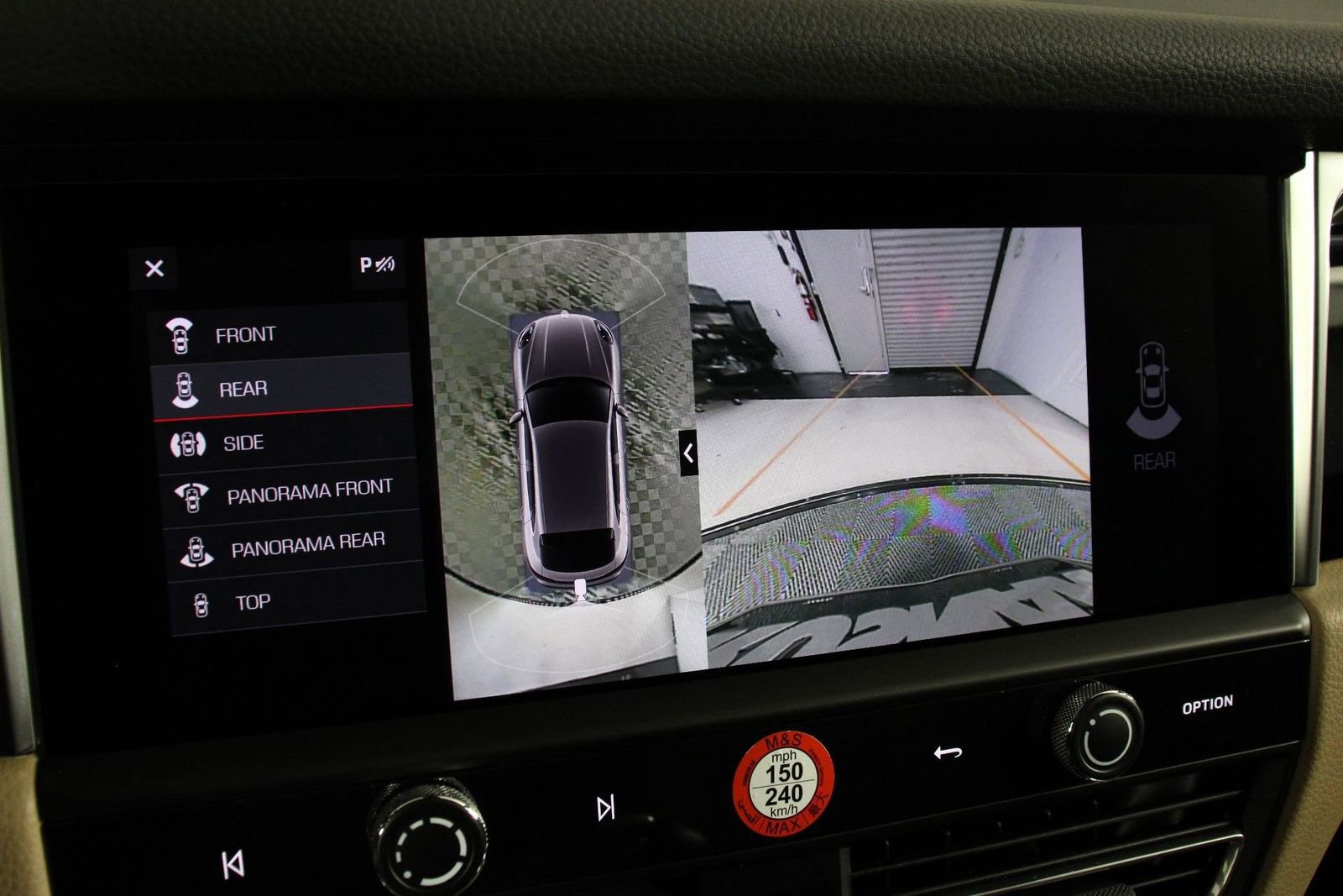 Certified 2025 Porsche Macan S image 17