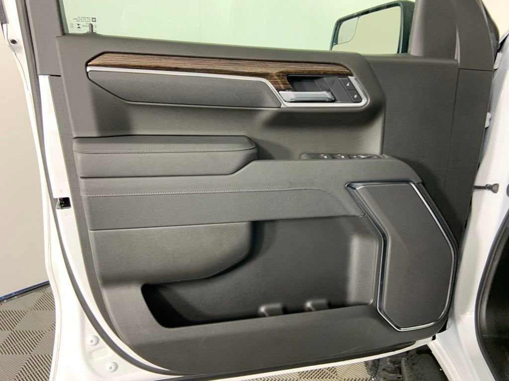 Used 2026 GMC Sierra 1500 Elevation image 24