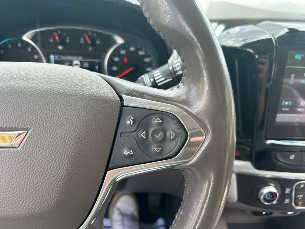 Used 2019 Chevrolet Traverse LT w/ LT Premium Package FWD image 16