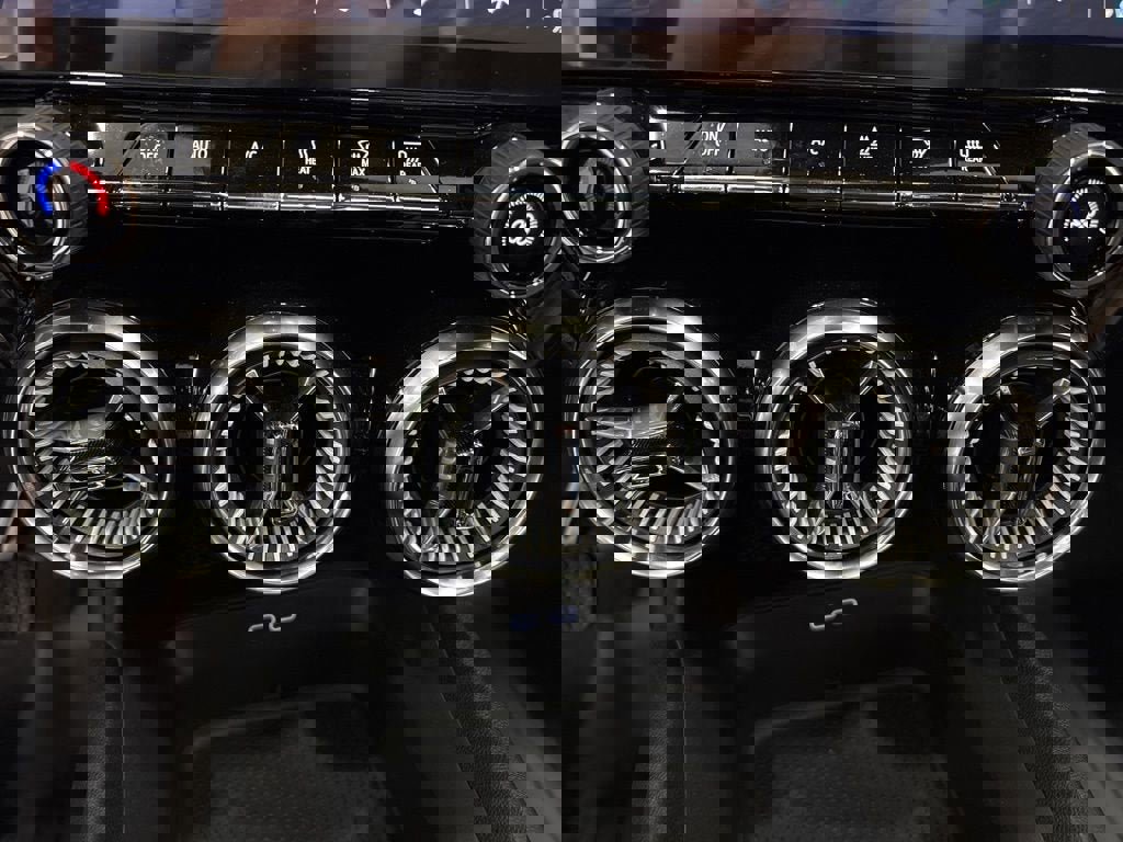 New 2026 Chevrolet Blazer EV LT image 21