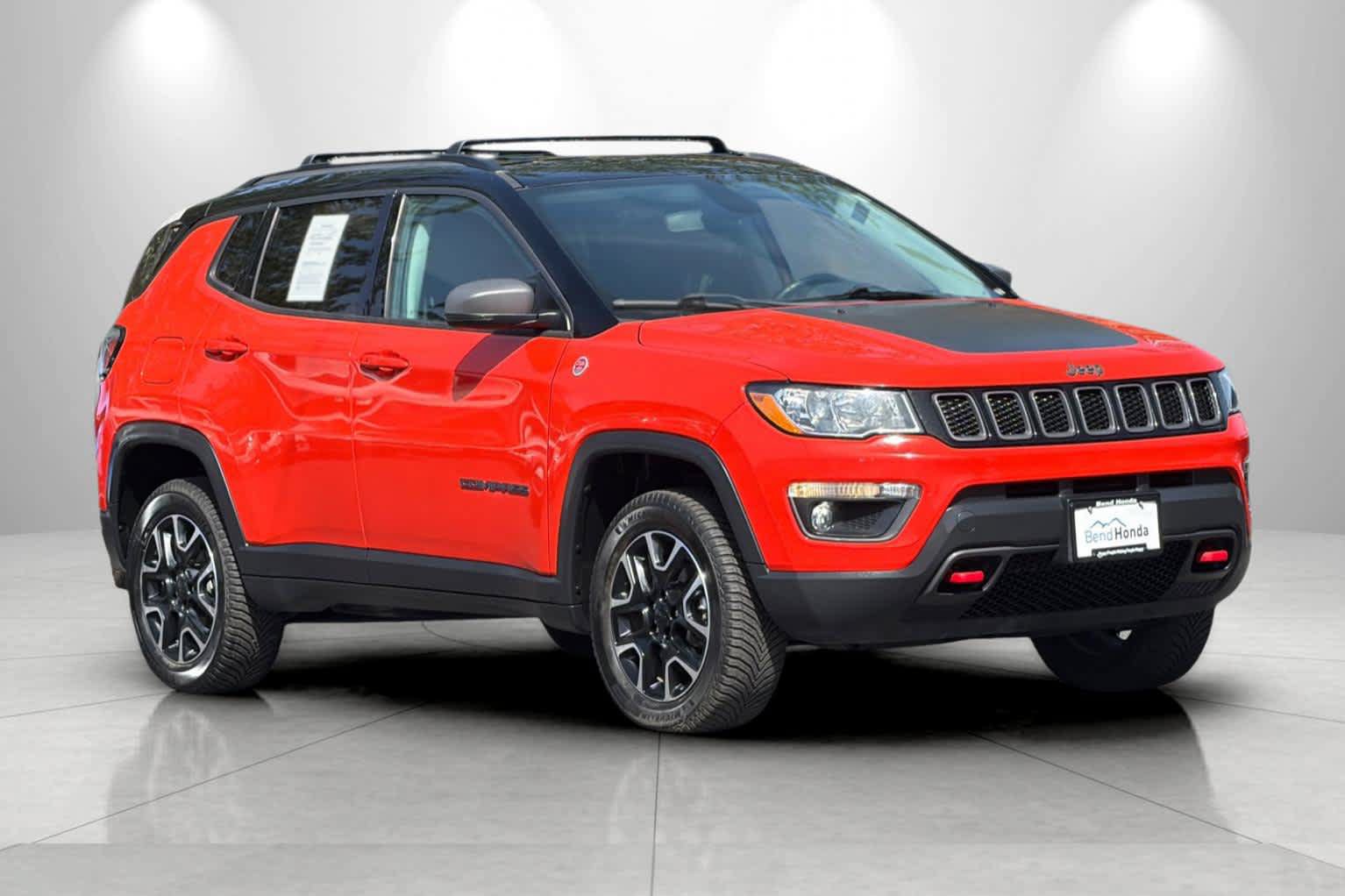 Used 2020 Jeep Compass Trailhawk AWD/4WD image 9