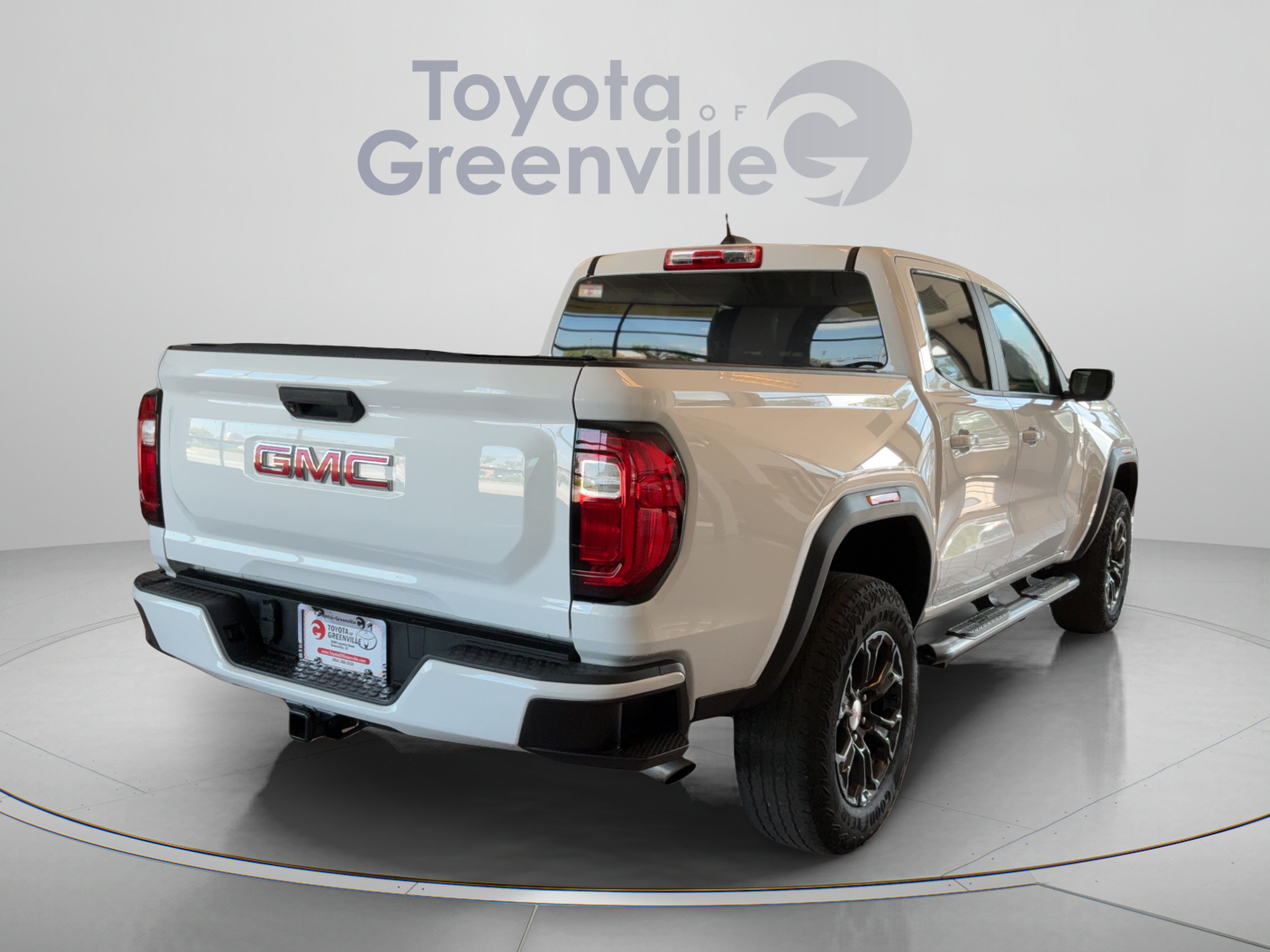 Used 2023 GMC Canyon Elevation w/ Trailering Package AWD/4WD image 6
