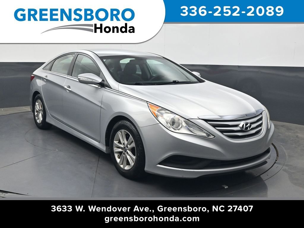 Used 2014 Hyundai Sonata GLS w/ Popular Equipment Group 2 FWD image 1